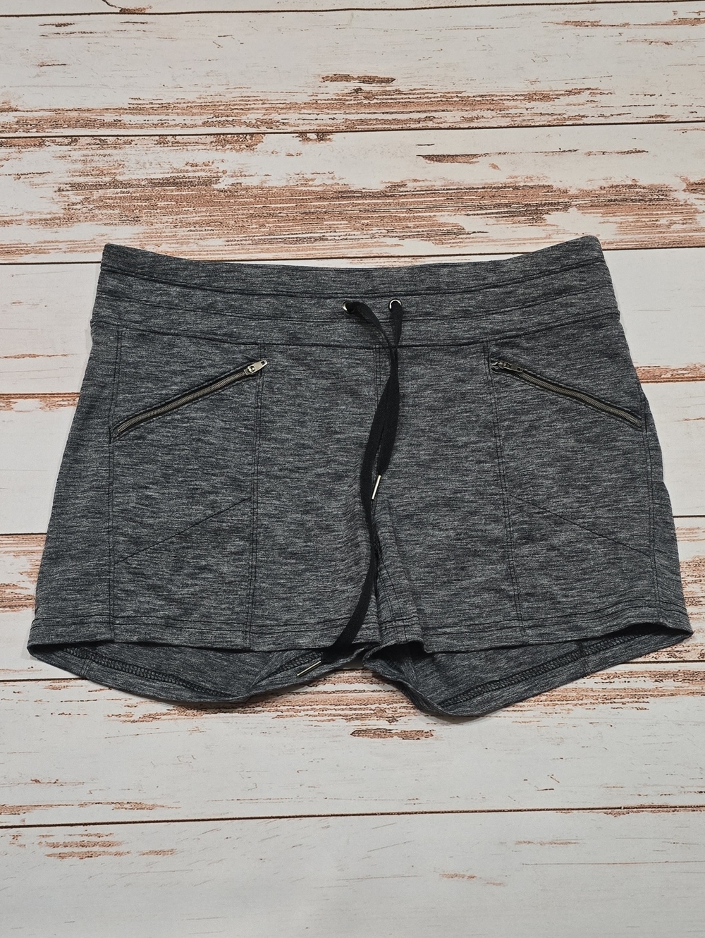 Athleta Metro Athletic Shorts Heathered Gray Black M